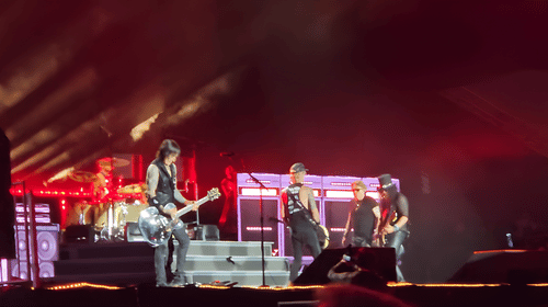 Inesperado: Guns N’ Roses Toca ‘Bad Apples’ pela Primeira Vez Desde 1991