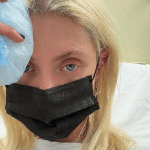 Taylor Momsen é Picada por Aranha Venenosa no México e Busca Tratamento Após Agravamento