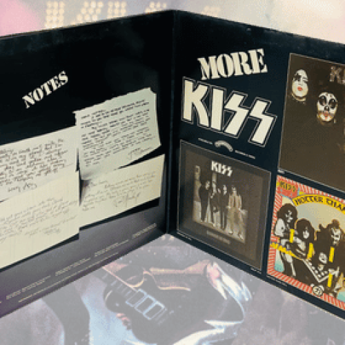 Álbuns Históricos: KISS – Alive! (1975) – O Espetáculo que Salvou o Rock and Roll
