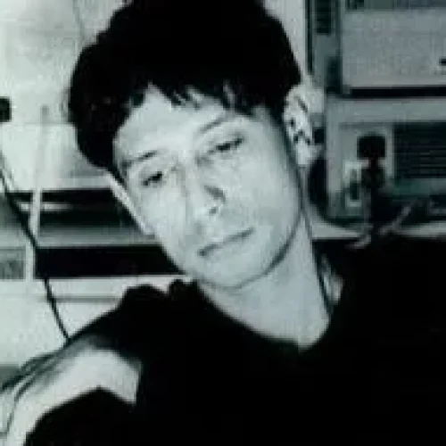 O Silêncio da Caneta de Ouro: O Adeus a Alvin L, o Arquiteto do Rock Brasileiro
